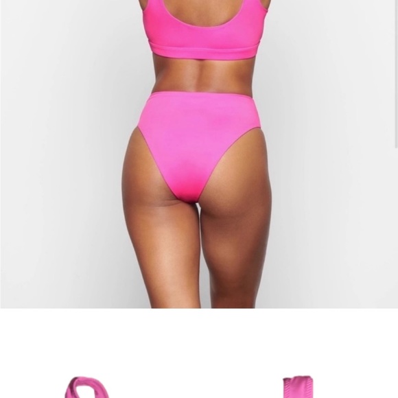 SKIMS SWIMSUIT - Picture 4 of 4